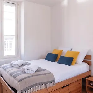 https://le-saint-tienne-studio-moderne-et-lumineux.inbrittany.com